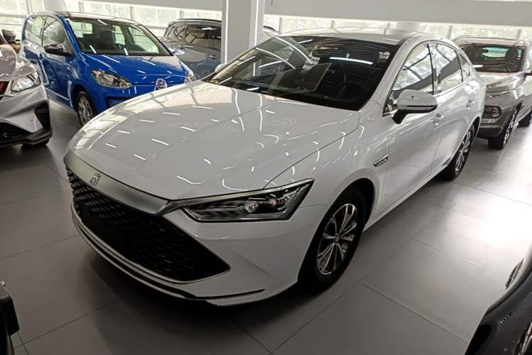 Gebrauchter BYD Qin PLUS 2021 DM-i 55KM Prestige Model Guazi used car, China used car export, Used car for sale, Used  cars, Cheapest cars for sale