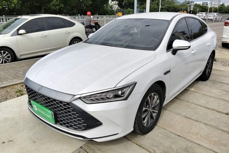 Ojetý BYD Qin PLUS 2021 DM-i 55KM Prestige Model Guazi used car, China used car export, Used car for sale, Used  cars, Cheapest cars for sale