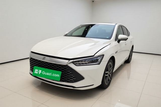 BYD Qin PLUS 2021 DM-i 55KM Flagship Model с пробегом