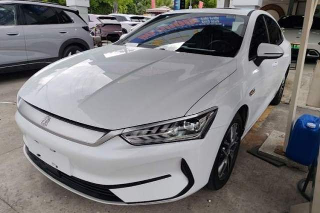 Used BYD Qin PLUS 2021 EV 500KM Luxury Model