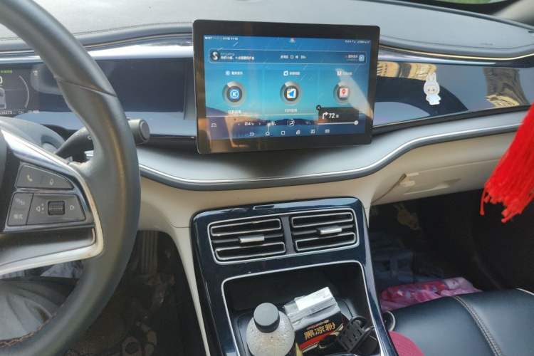 Used BYD Qin PLUS 2021 EV 500KM Luxury Model Audio And AC Panel