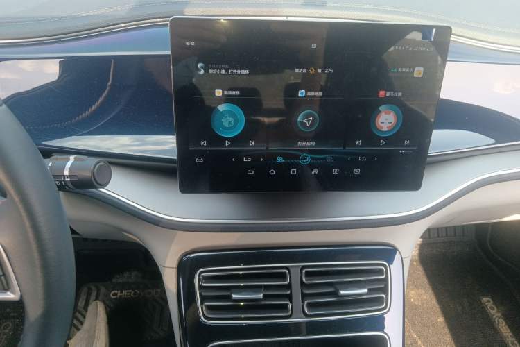 Used BYD Qin PLUS 2021 DM-i 55KM Flagship Model Audio And AC Panel