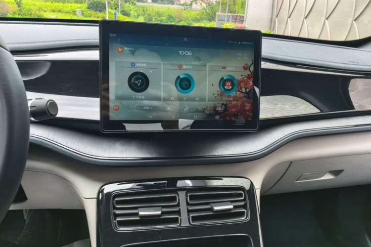 Used BYD Qin PLUS 2021 DM-i 55KM Prestige Model Audio And AC Panel