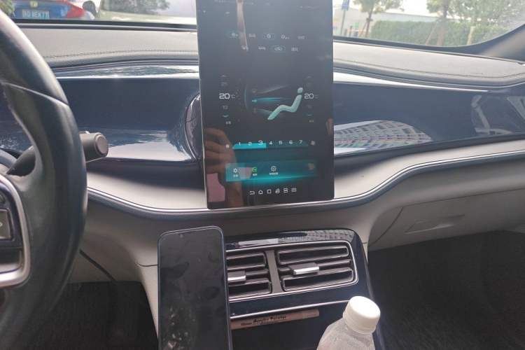 Used BYD Qin PLUS 2021 EV 400KM Luxury Model Audio And AC Panel