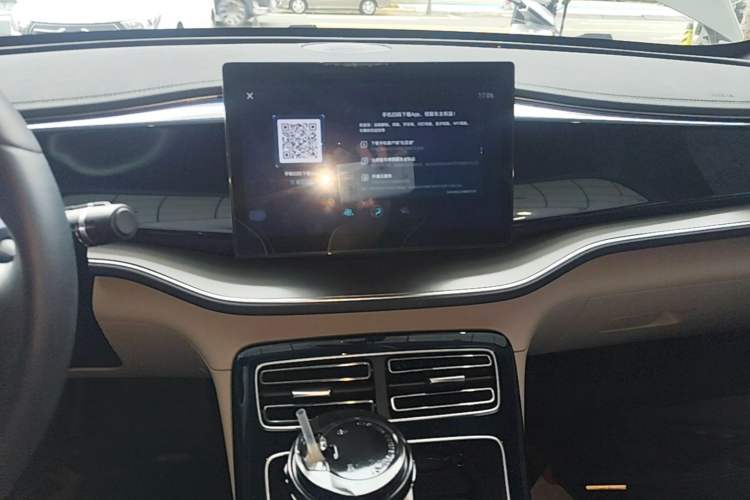 Used BYD Qin PLUS 2021 DM-i 55KM Flagship Model Audio And AC Panel