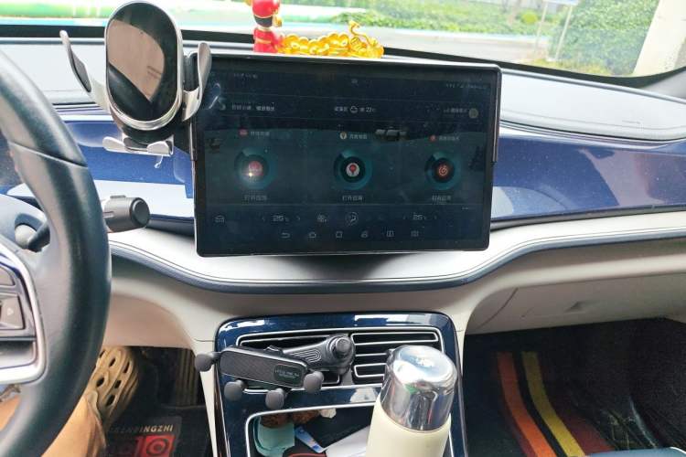Used BYD Qin PLUS 2021 EV 600KM Flagship Model Audio And AC Panel