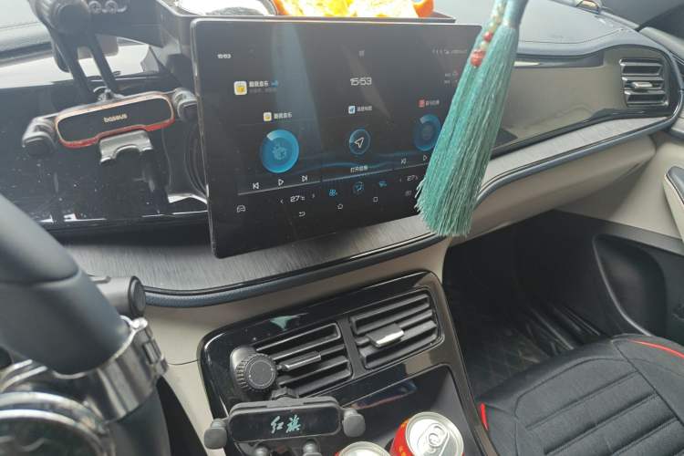 Used BYD Qin PLUS 2021 DM-i 55KM Prestige Model Audio And AC Panel