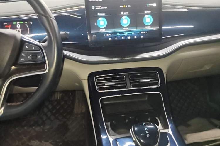 Used BYD Qin PLUS 2021 EV 500KM Luxury Model Audio And AC Panel