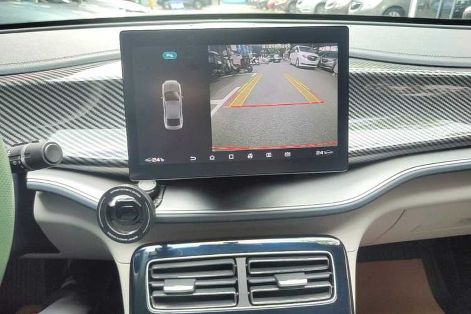 Used BYD Qin PLUS 2021 EV 500KM Luxury Model Audio And AC Panel