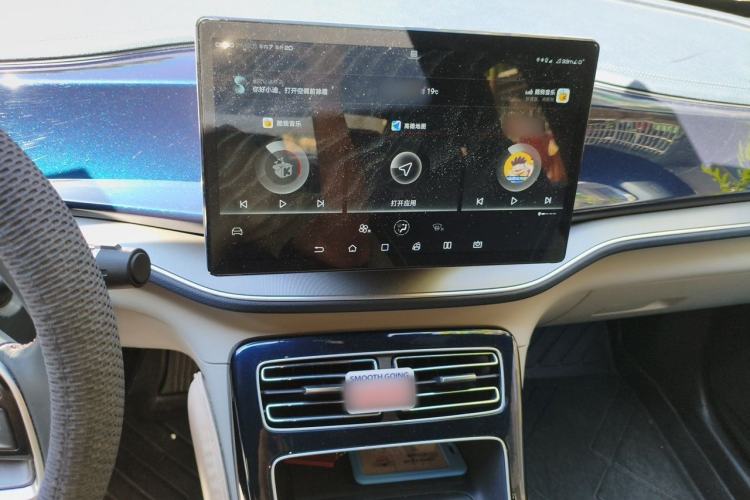 Used BYD Qin PLUS 2021 EV 500KM Premium Model Audio And AC Panel