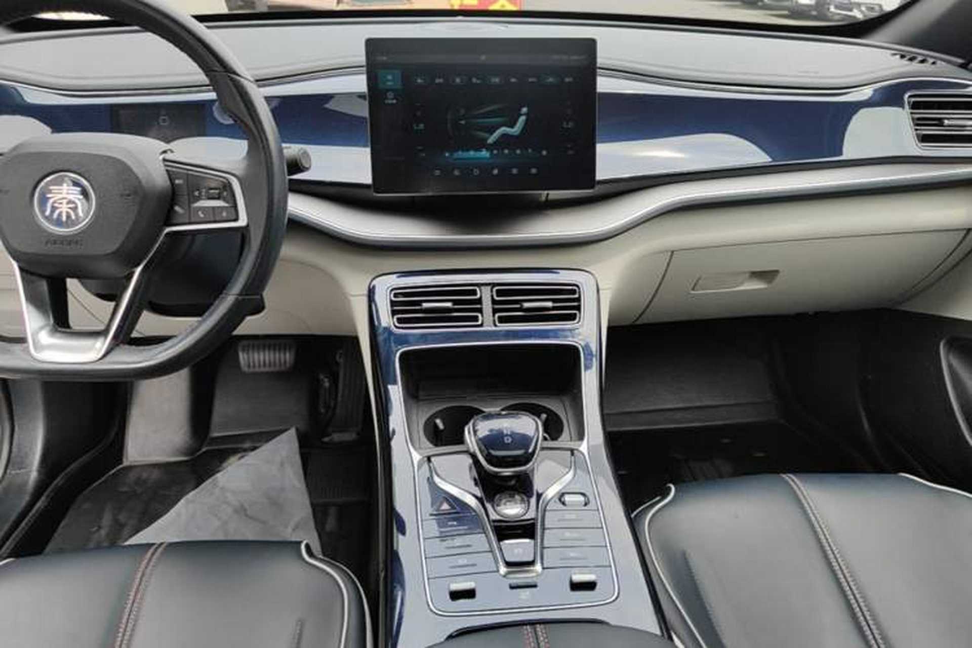 Used BYD Qin PLUS 2021 DM-i 55KM Flagship Model Audio And AC Panel
