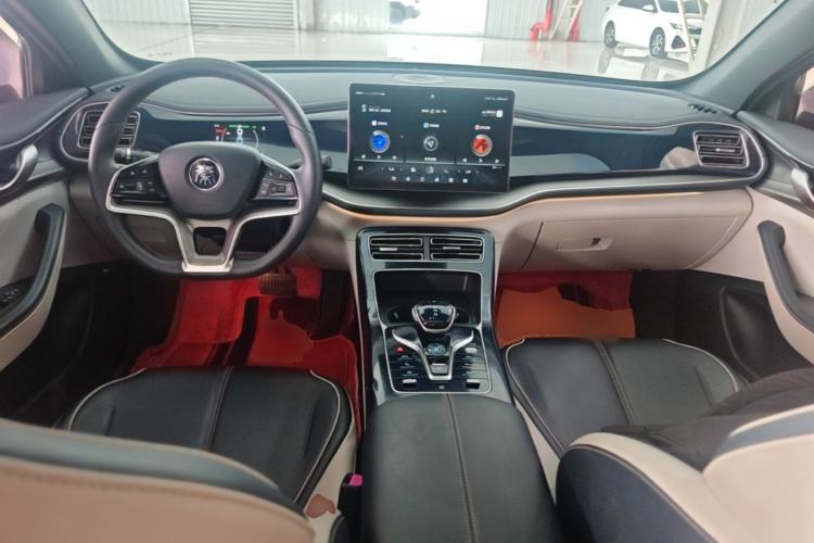 Used BYD Qin PLUS 2021 EV 500KM Premium Model Center Console