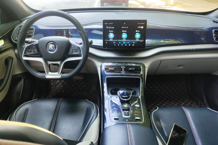 Used BYD Qin PLUS 2021 EV 500KM Luxury Model Center Console