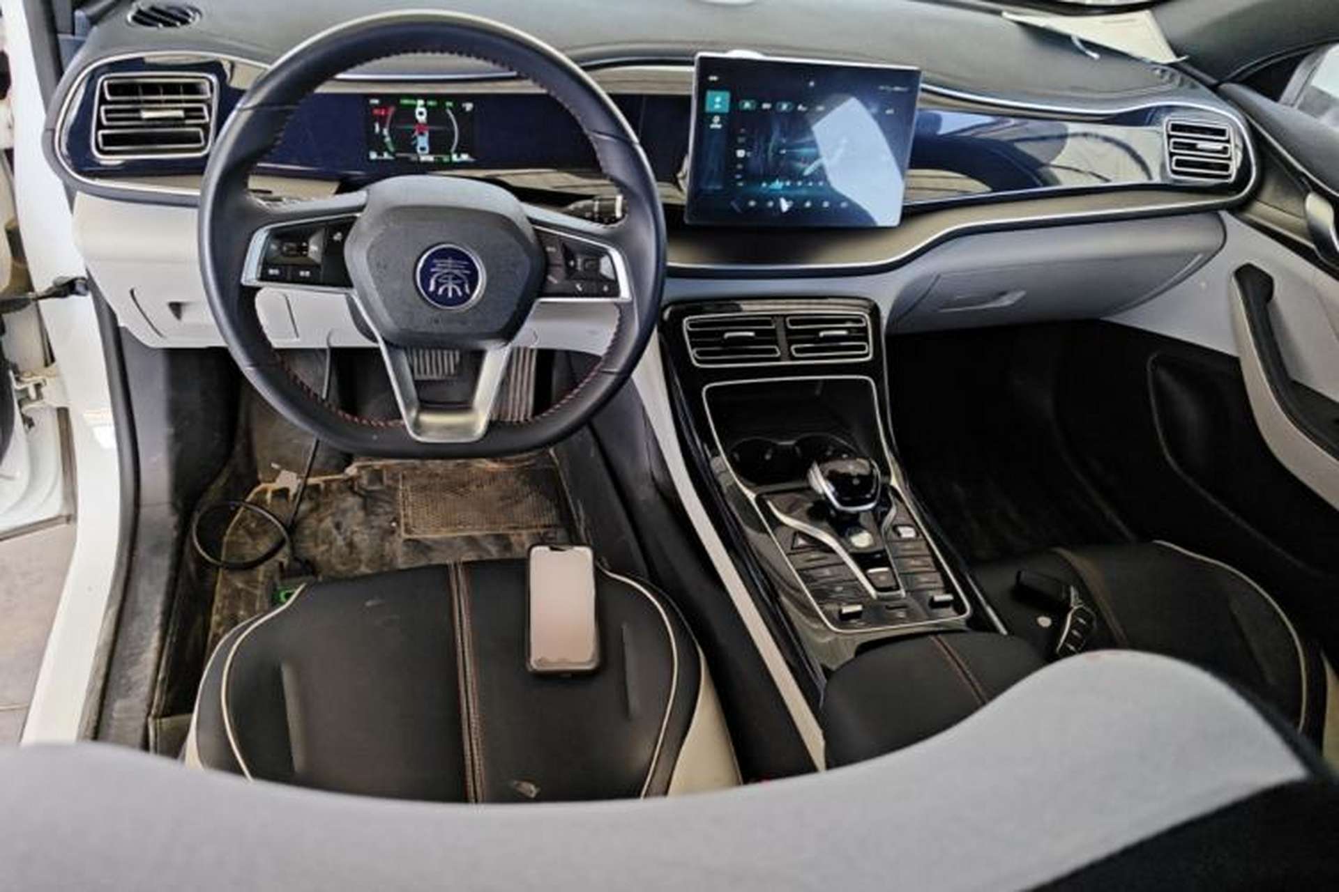 Used BYD Qin PLUS 2021 DM-i 120KM Prestige Model Center Console