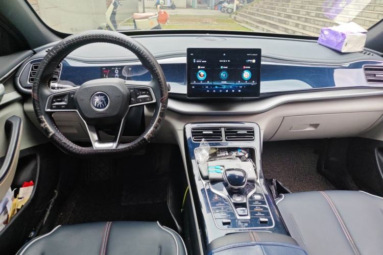 Used BYD Qin PLUS 2021 DM-i 55KM Flagship Model Center Console