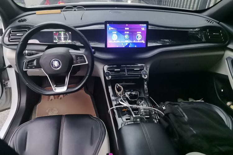 Used BYD Qin PLUS 2021 DM-i 55KM Prestige Model Center Console