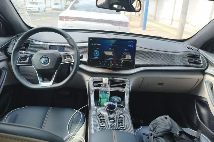 Used BYD Qin PLUS 2021 DM-i 55KM Flagship Model Center Console