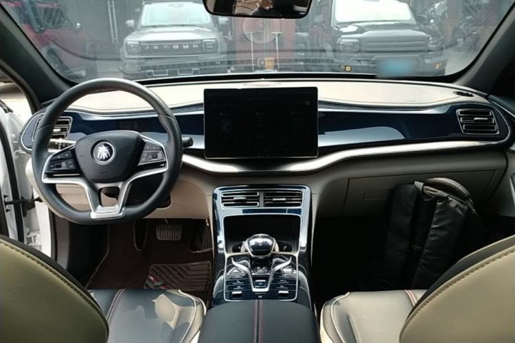 Used BYD Qin PLUS 2021 EV 500KM Premium Model Center Console