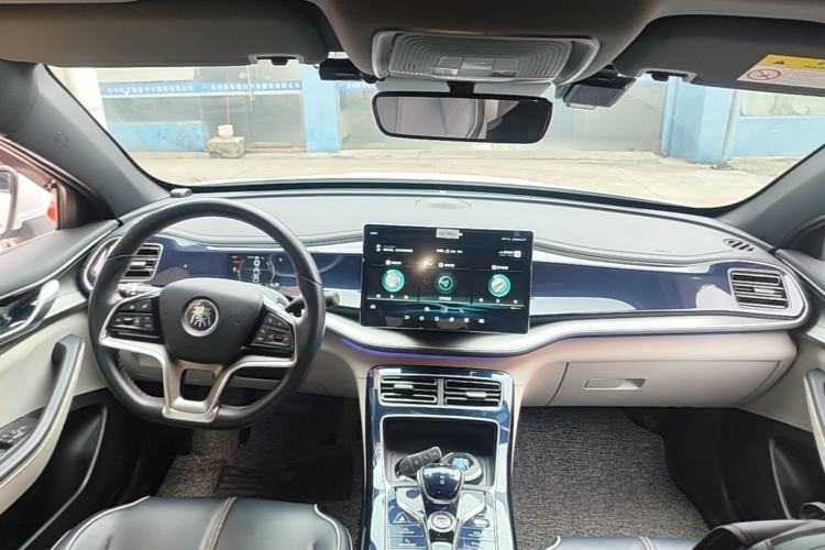 Used BYD Qin PLUS 2021 DM-i 120KM Flagship Model Center Console
