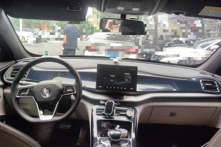 Used BYD Qin PLUS 2021 DM-i 120KM Prestige Model Center Console