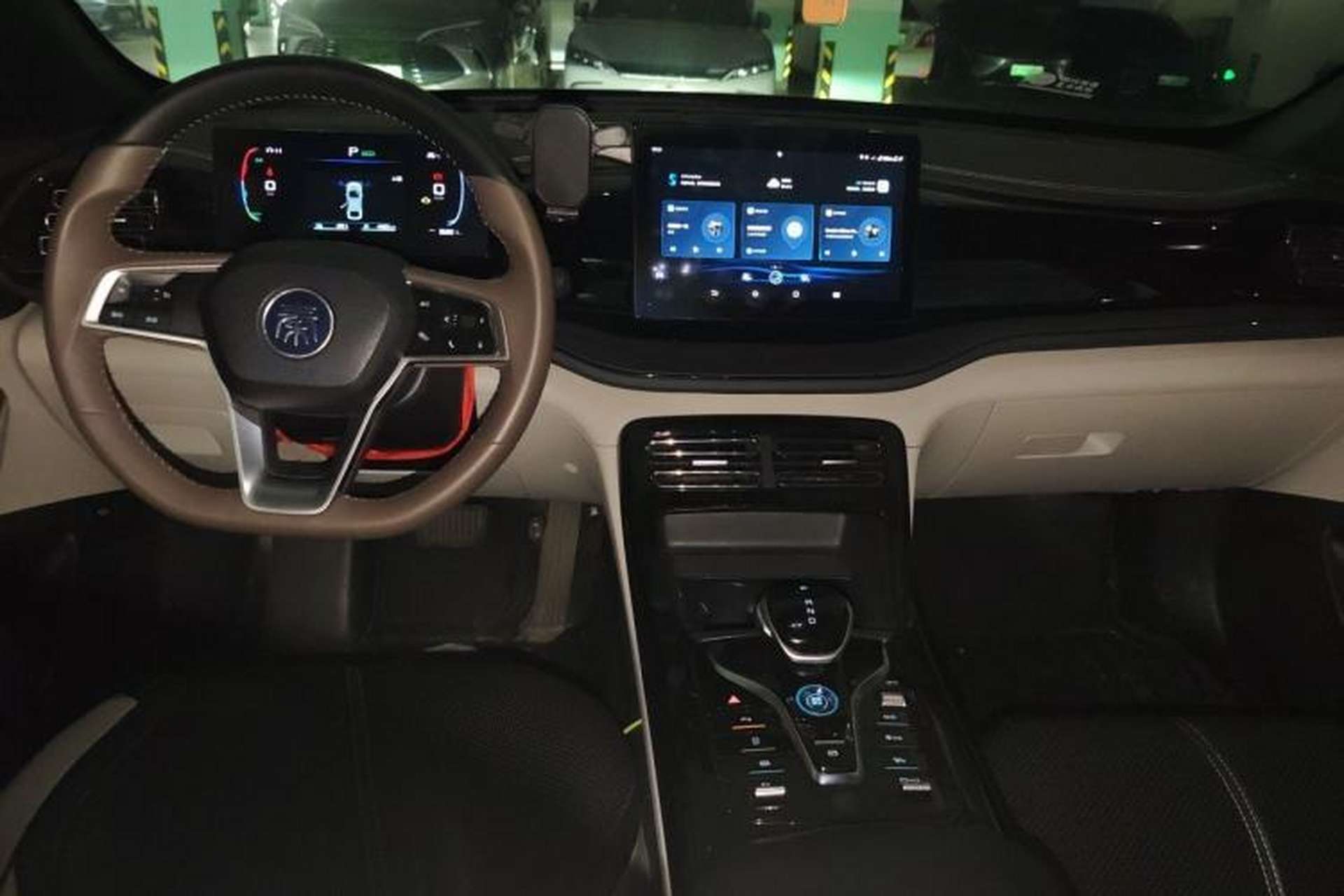 Used BYD Qin PLUS 2021 DM-i 55KM Executive Edition Center Console
