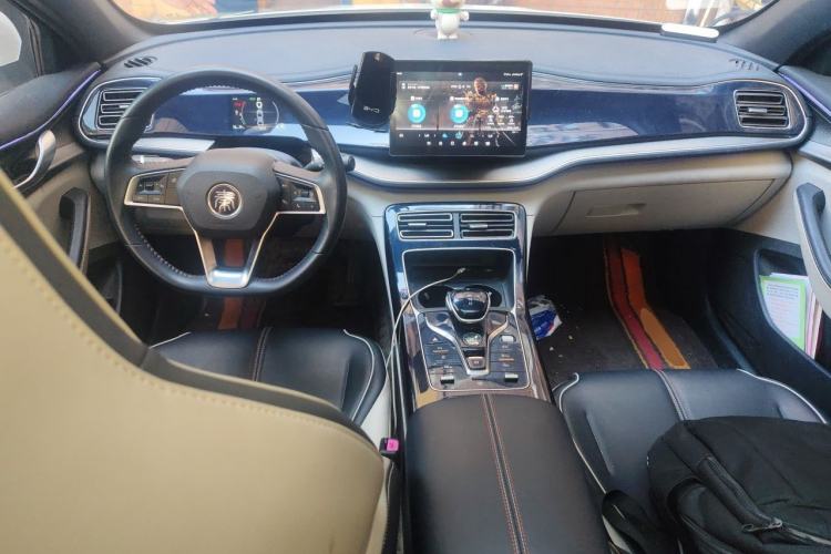 Used BYD Qin PLUS 2021 DM-i 120KM Prestige Model Center Console