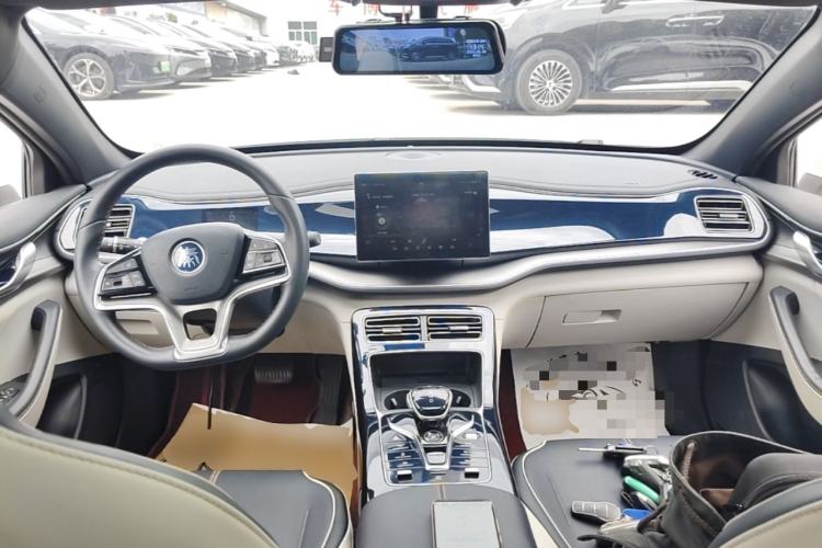Used BYD Qin PLUS 2021 EV 400KM Luxury Model Center Console