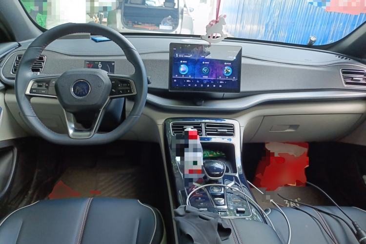 Used BYD Qin PLUS 2021 DM-i 55KM Flagship Model Center Console