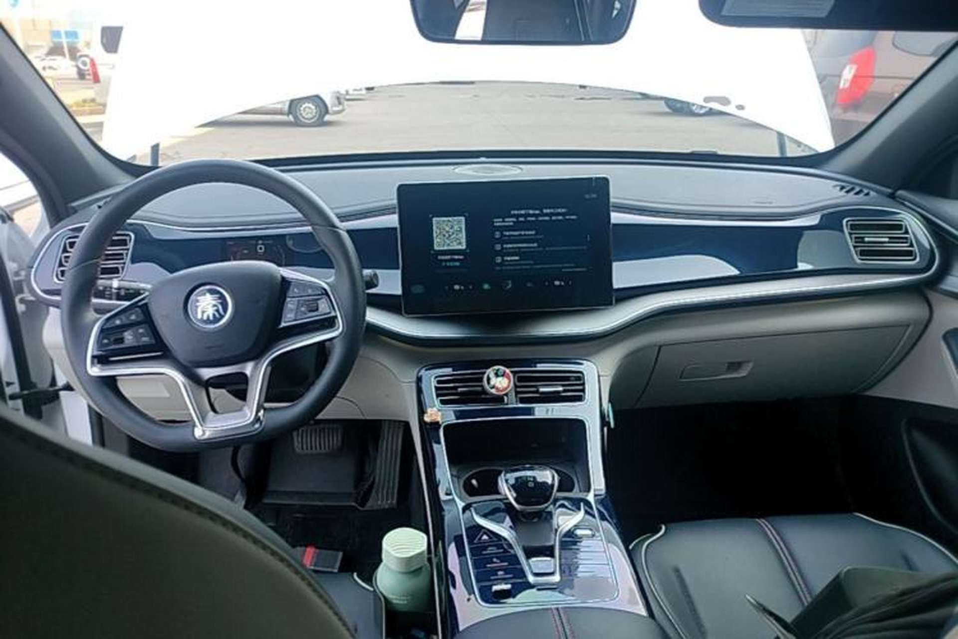 Used BYD Qin PLUS 2021 EV 600KM Flagship Model Center Console