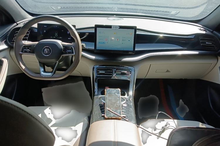 Used BYD Qin PLUS 2021 DM-i 55KM Prestige Model Center Console