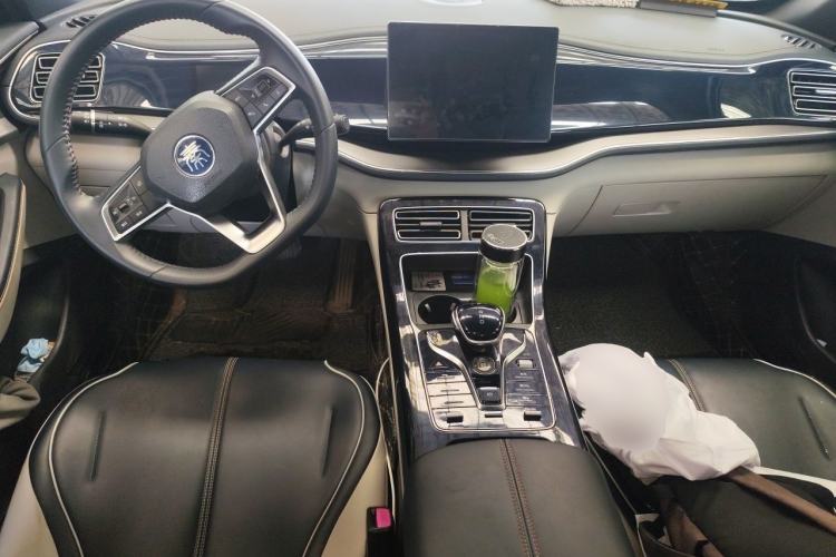 Used BYD Qin PLUS 2021 DM-i 55KM Flagship Model Center Console