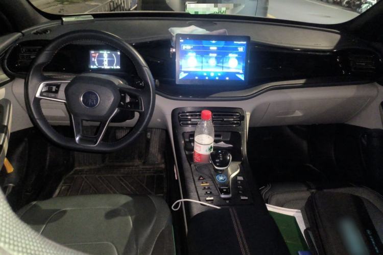 Used BYD Qin PLUS 2021 DM-i 55KM Prestige Model Center Console