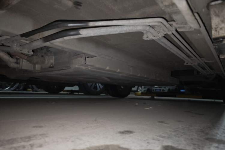Used BYD Qin PLUS 2021 DM-i 55KM Flagship Model Chassis Front Left