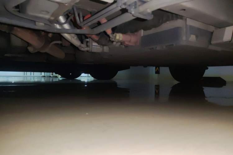 Used BYD Qin PLUS 2021 DM-i 120KM Flagship Model Chassis Front Left