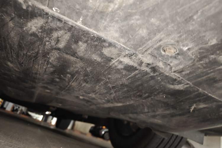 Used BYD Qin PLUS 2021 DM-i 55KM Flagship Model Chassis Front Left