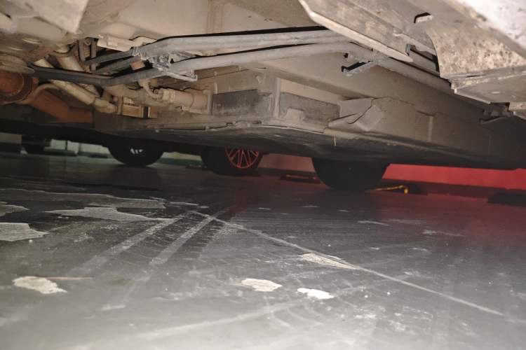 Used BYD Qin PLUS 2021 DM-i 120KM Prestige Model Chassis Front Left