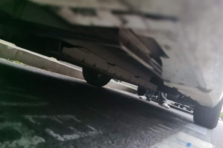 Used BYD Qin PLUS 2021 DM-i 55KM Prestige Model Chassis Front Left