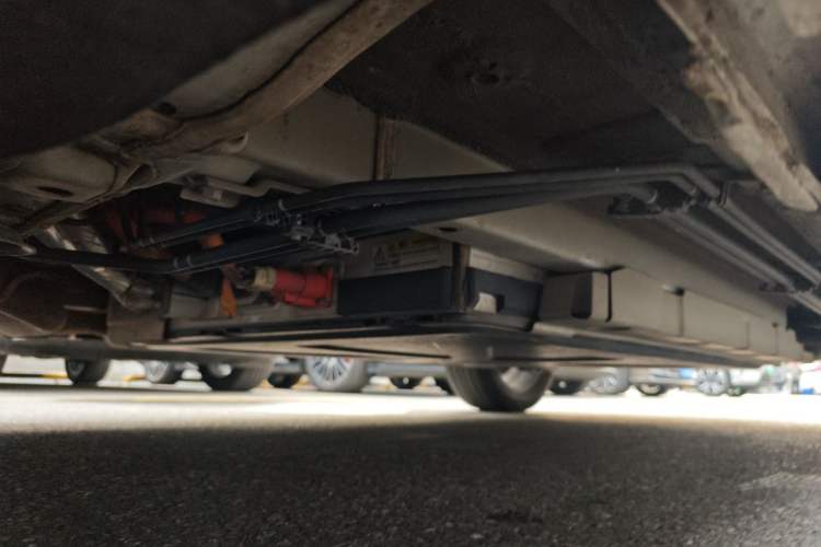 Used BYD Qin PLUS 2021 DM-i 120KM Prestige Model Chassis Front Left