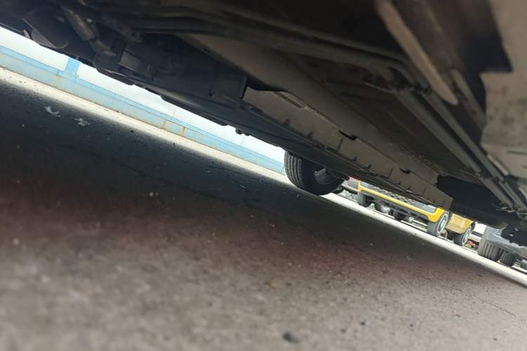 Used BYD Qin PLUS 2021 DM-i 55KM Flagship Model Chassis Front Left