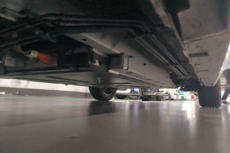 Used BYD Qin PLUS 2021 DM-i 120KM Prestige Model Chassis Front Left
