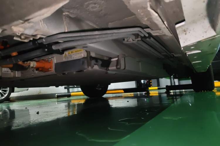 Used BYD Qin PLUS 2021 DM-i 120KM Prestige Model Chassis Front Left