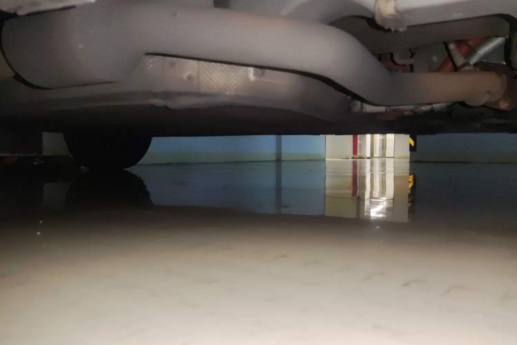 Used BYD Qin PLUS 2021 DM-i 120KM Flagship Model Chassis Front Right
