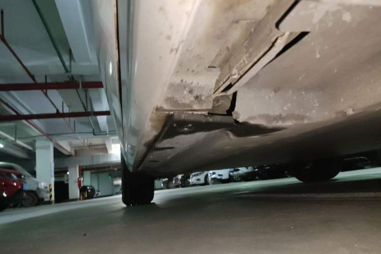 Used BYD Qin PLUS 2021 EV 400KM Leading Comfort Edition Chassis Front Right