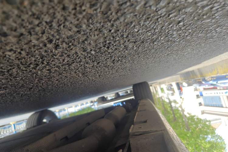 Used BYD Qin PLUS 2021 DM-i 55KM Flagship Model Chassis Front Right