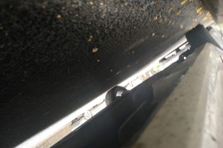 Used BYD Qin PLUS 2021 DM-i 55KM Flagship Model Chassis Front Right
