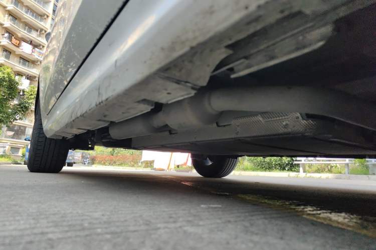 Used BYD Qin PLUS 2021 DM-i 55KM Prestige Model Chassis Front Right