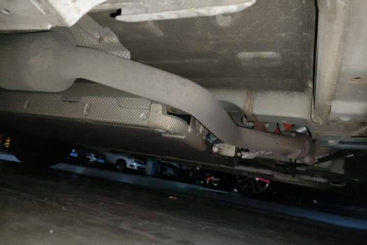 Used BYD Qin PLUS 2021 DM-i 55KM Prestige Model Chassis Front Right
