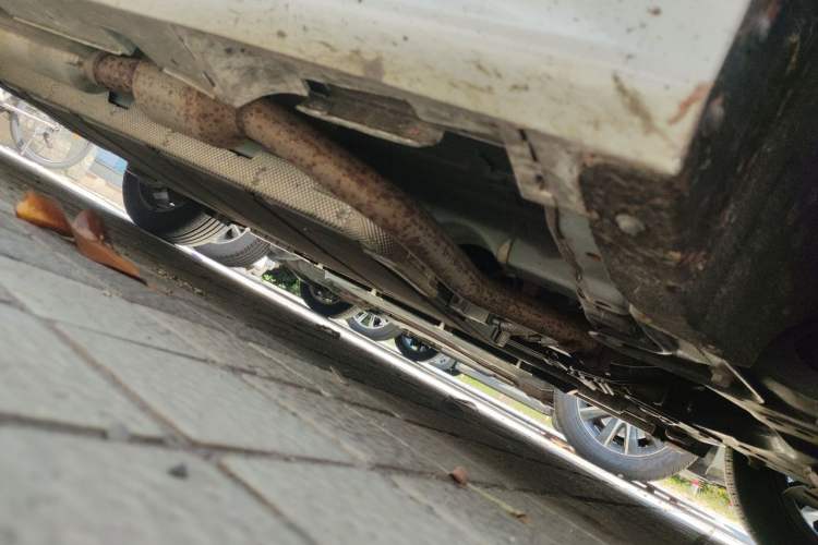 Used BYD Qin PLUS 2021 DM-i 55KM Flagship Model Chassis Front Right