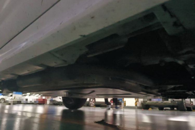 Used BYD Qin PLUS 2021 DM-i 120KM Prestige Model Chassis Front Right
