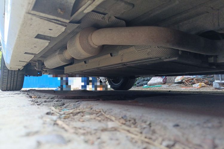 Used BYD Qin PLUS 2021 DM-i 55KM Flagship Model Chassis Front Right